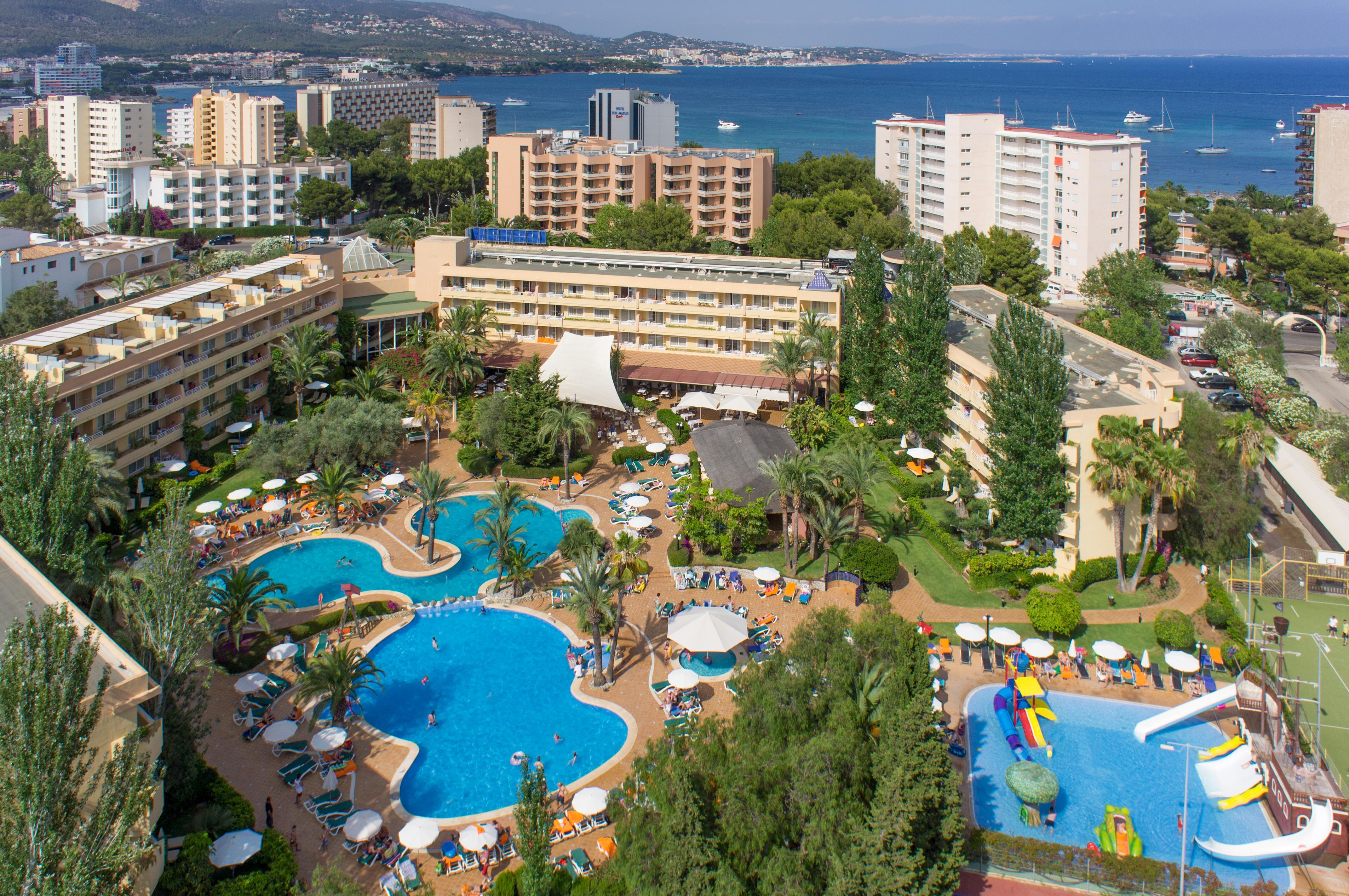 Zafiro Palmanova Aparthotel ภายนอก รูปภาพ