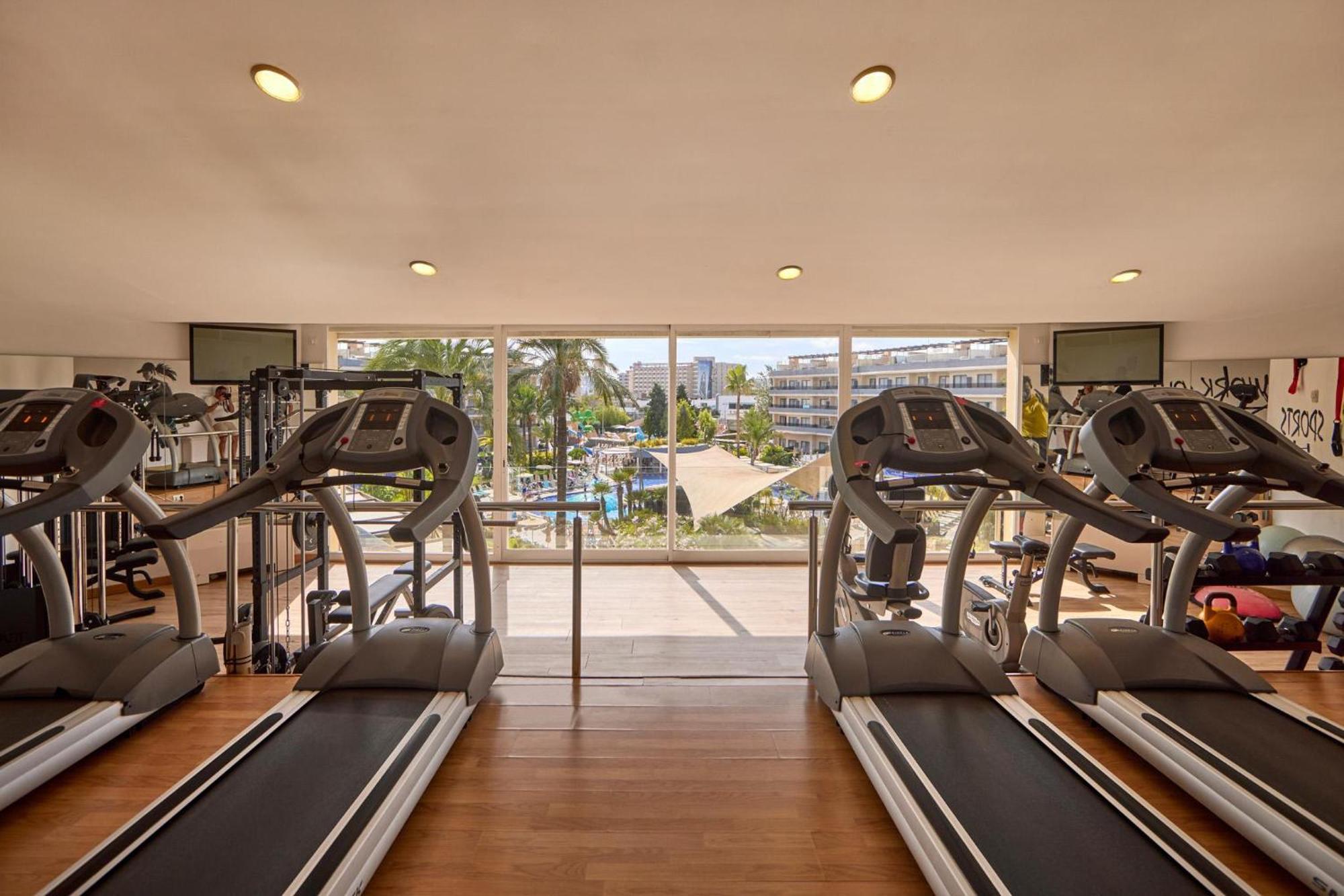 Zafiro Palmanova Aparthotel ภายนอก รูปภาพ