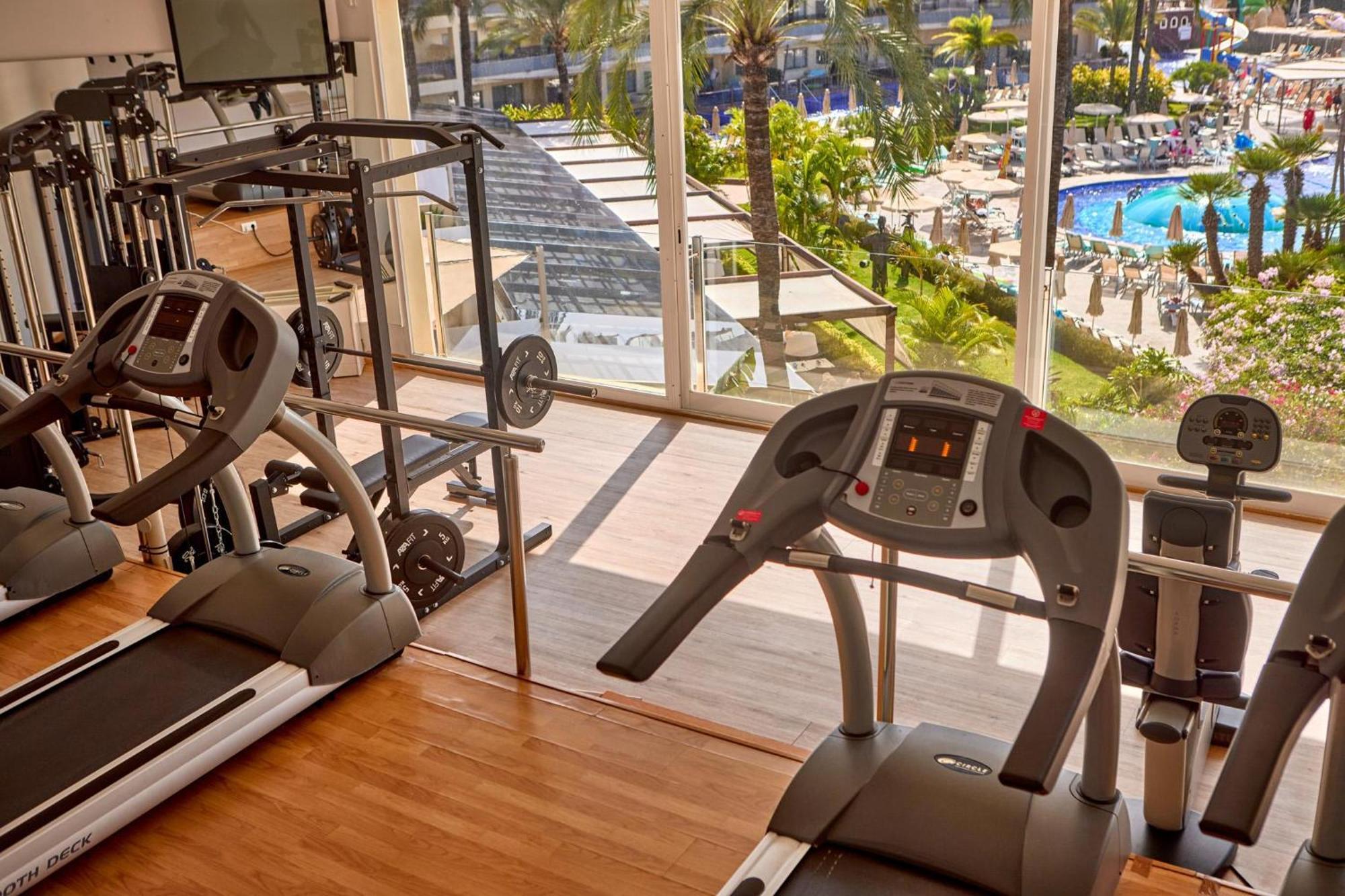 Zafiro Palmanova Aparthotel ภายนอก รูปภาพ